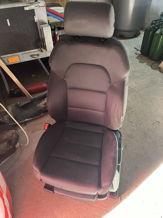 Продам сидіння Ауді А6С6