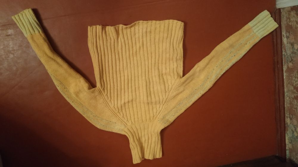 Продам свитер р.54