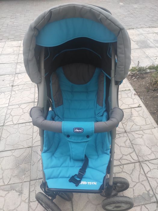 Продам коляску Chicco