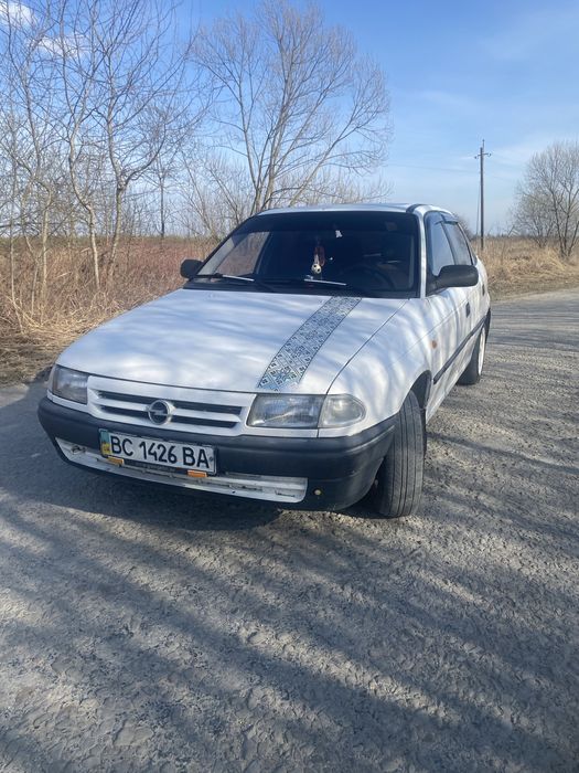 Продається опель астра D 1992 року