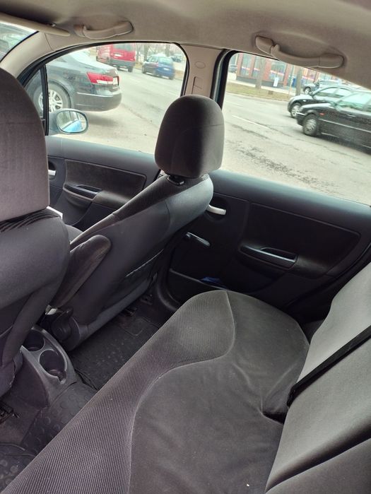 Автомобіль Сітроєн С3