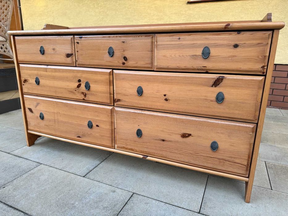 Komoda szafka witryna szafa stolik wypoczynek regał biblioteczka bieli