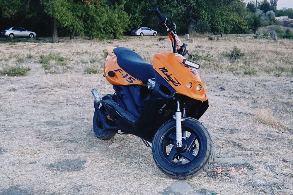 Malaguti F15 на воде. 70сс.