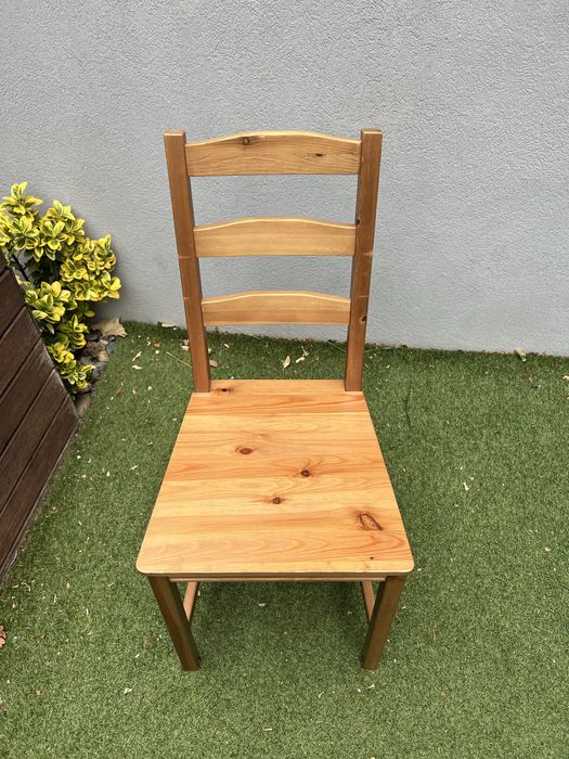 Mesa com 4 cadeiras Pinho Maciço - IKEA JOKKMOKK