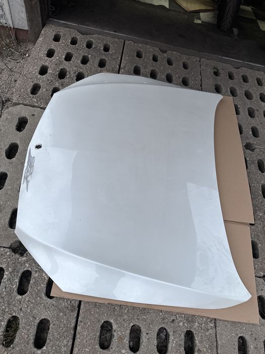 Maska Mercedes W222 S6.3 AMG Biała Perła 799 Aluminium