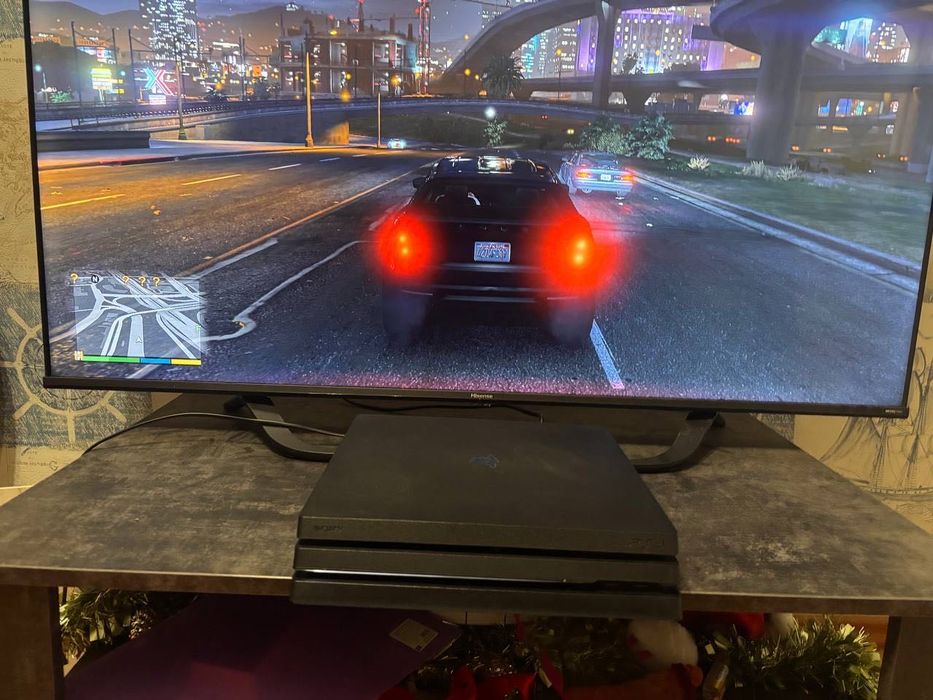 Продам ps 4 pro 1tb