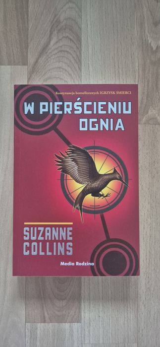 W pierścieniu ognia - Suzanne Collins