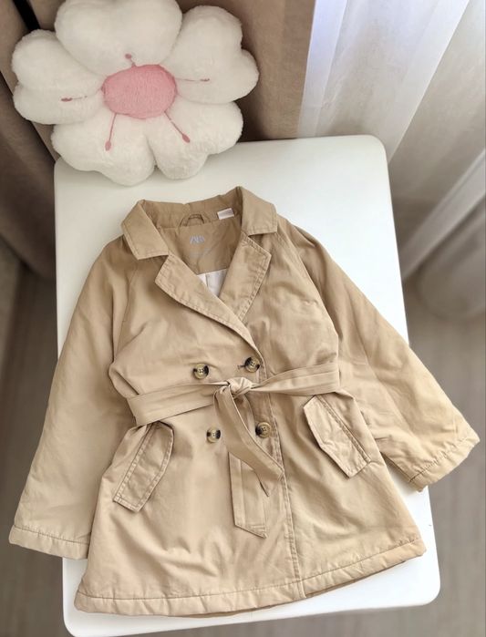 Стильний тренч від zara