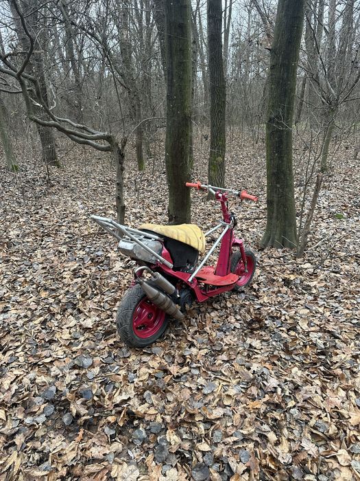 stntt moped 2t vatatatat