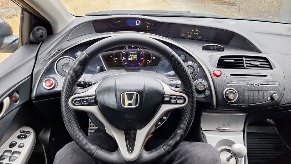 Honda Civic 1.8 V-tec Xenon