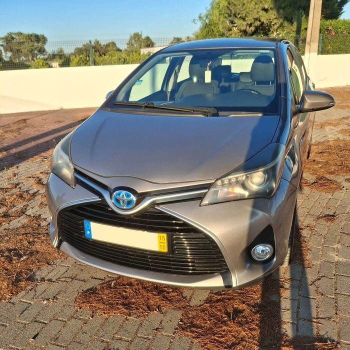 Toyota Yaris 1.5 HSD Comfort +P.Style+P.Techno