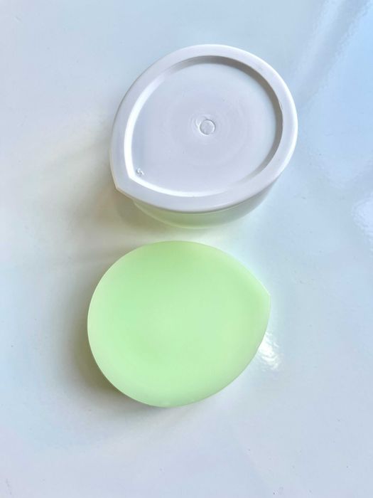 Small Droplet-Shaped Container425286626265671682