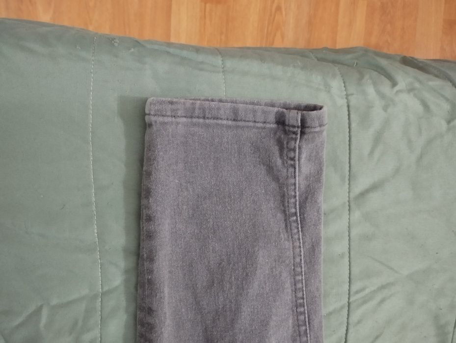 Calças Leftisman Cinzentas