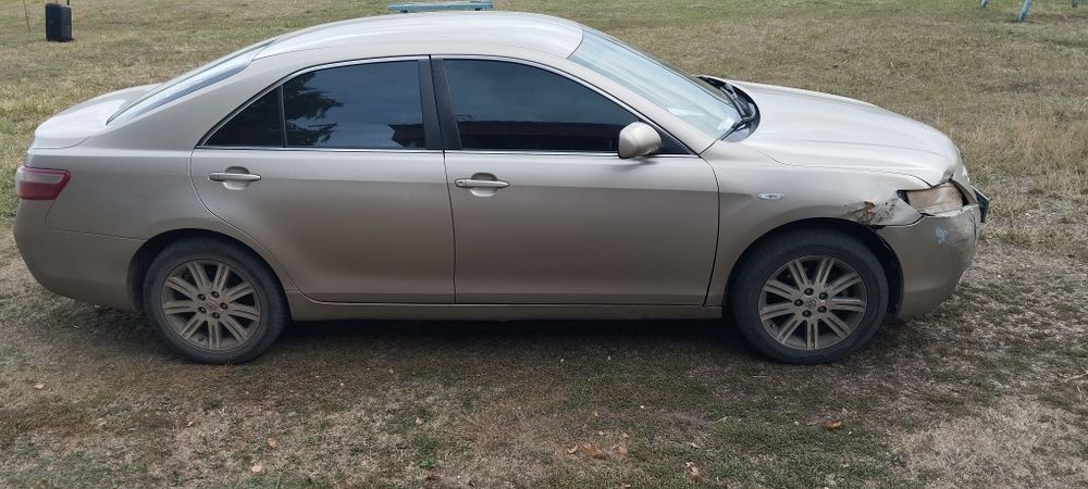 Продам Toyota Camry