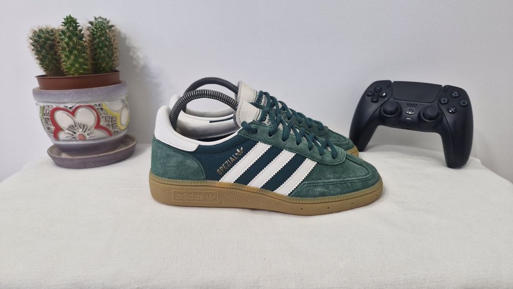 Кросівки Adidas Spezial.Розмір 37