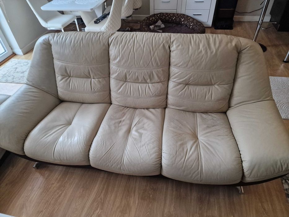 Kanapa i fotel do salonu - skóra ekologiczna