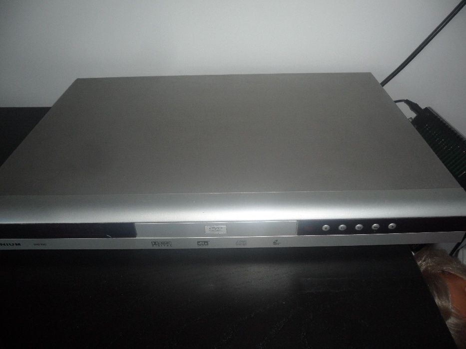 Digium DVD Player with Offer of 5 DVDs64752253370497124