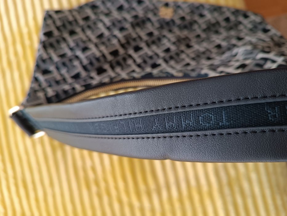 Vendo carteira Tommy Hilfiger