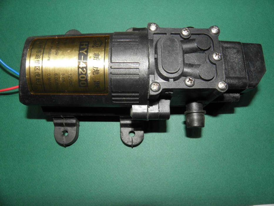 Водяний насос 6л/хв, 12В для обприскувача, з датчиком вимкнення