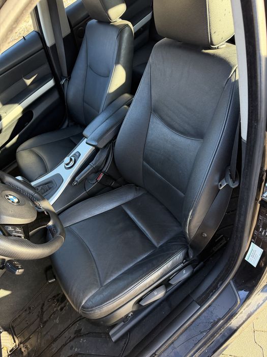 Bmw  e91  330d  2007