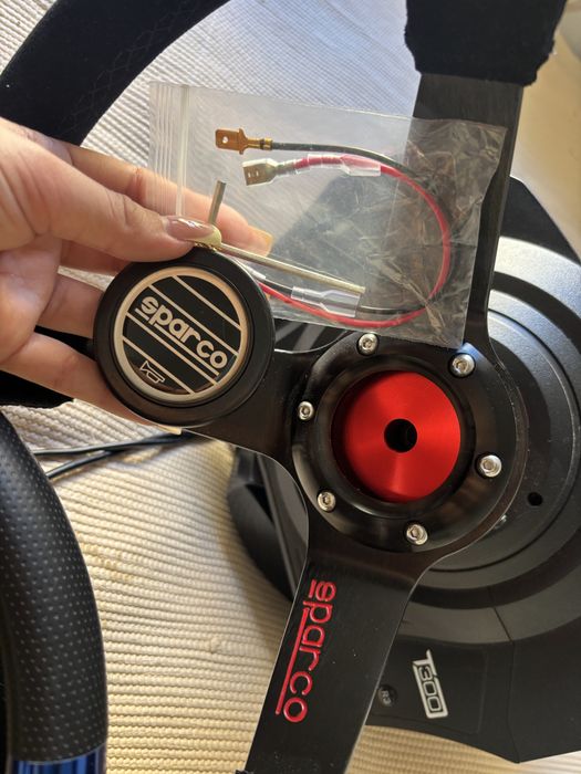 Volante ThrustmasterRS GT edition