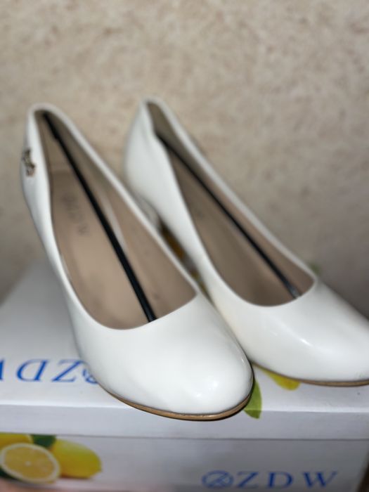 Весільні туфлі