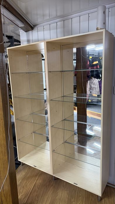 Продаю шафи з підсвіткою