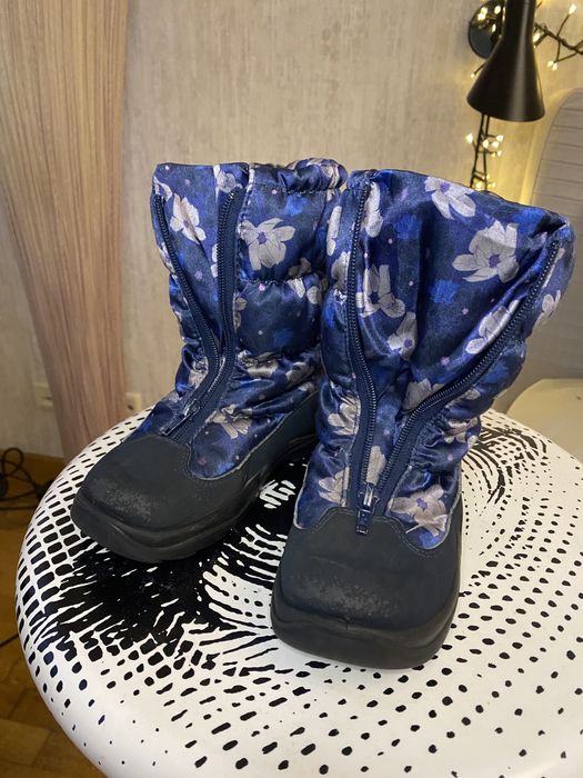 Сапожки зимові на дівчинку.  Сапожки Skandia. Розмір 29