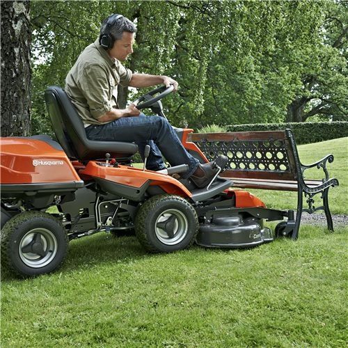 Husqvarna Rider R216 T AWD 4X4 Kosiarka ogrodowa Briggs 2 cylindry