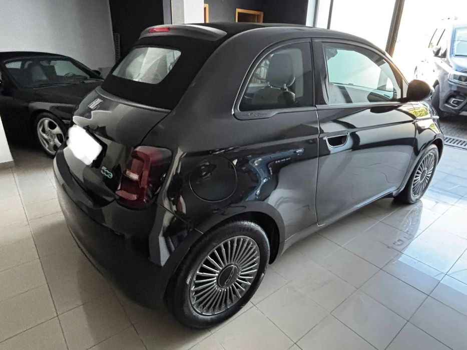 Fiat 500e C 42kWh Icon