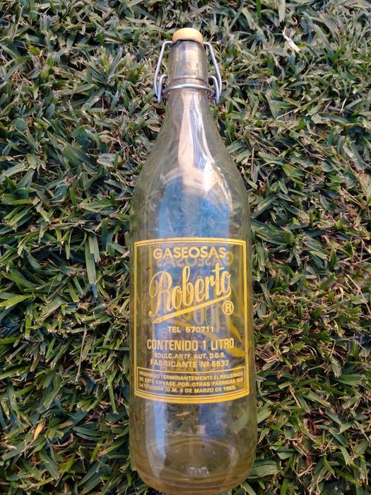 Garrafa antiga pirogravada - Gaseosas Roberto