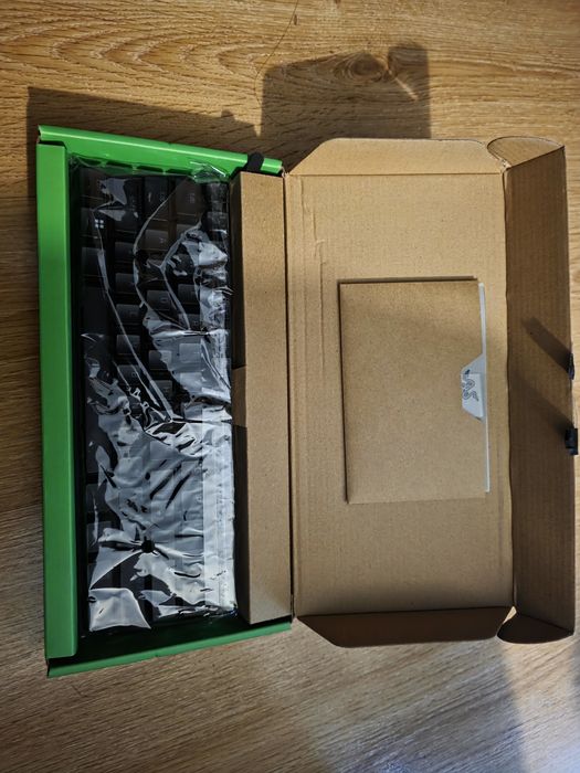 Razer Huntsman Mini Purple Switch