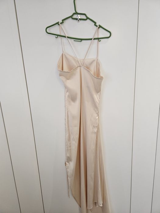 Vendo vestidos em bom estado