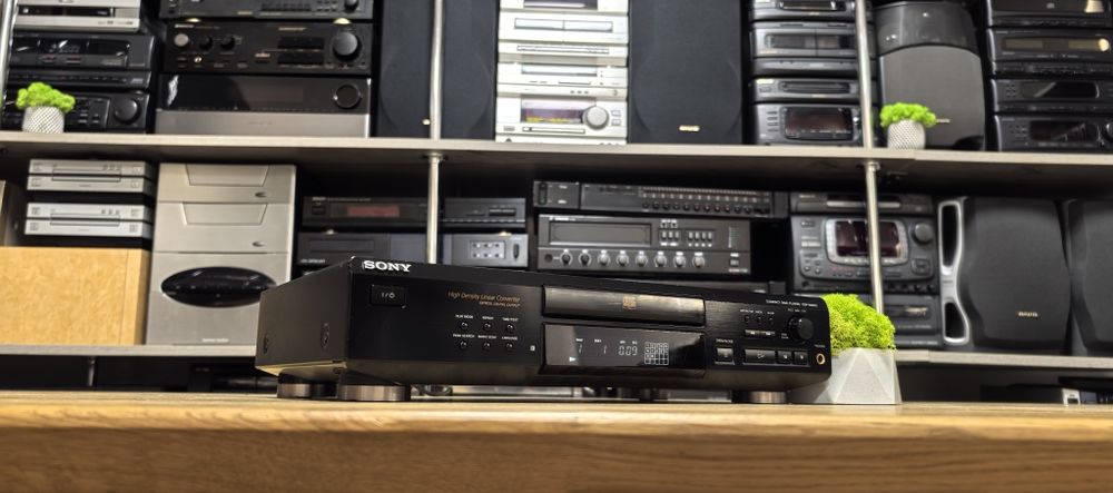 CD-програвач Sony CDP-XE520