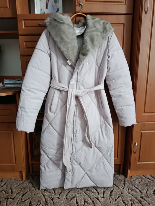 Пальто зимове жіноче