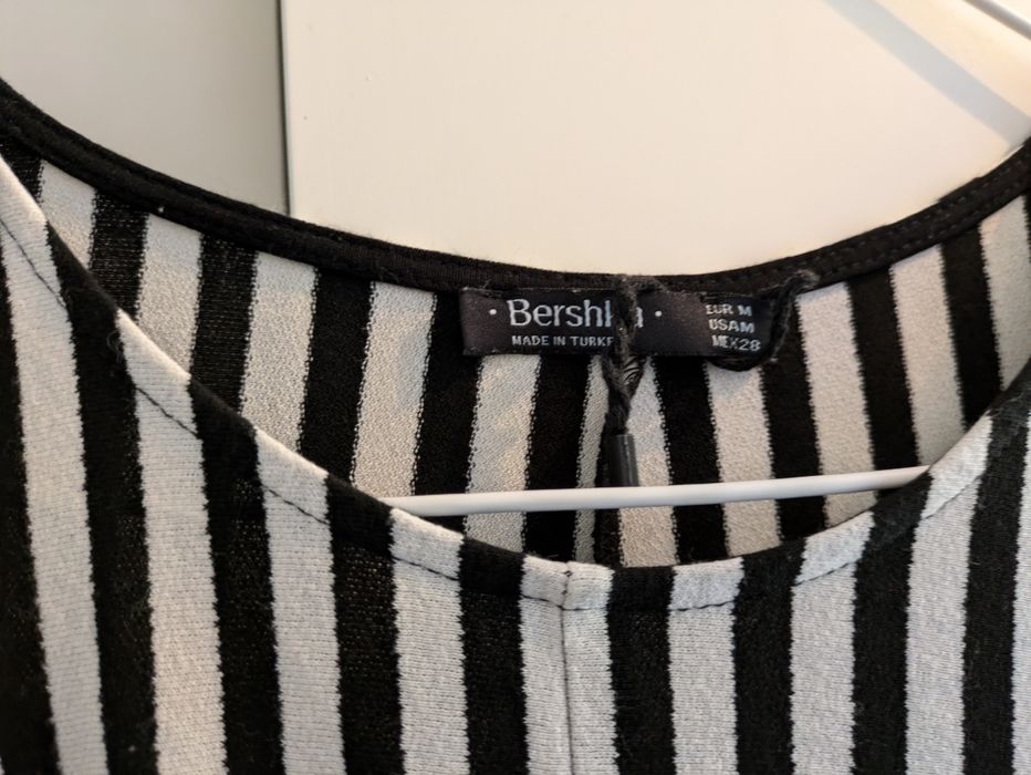 Bershka sukienka paski biało czarne White black stripes wiskoza 38 M