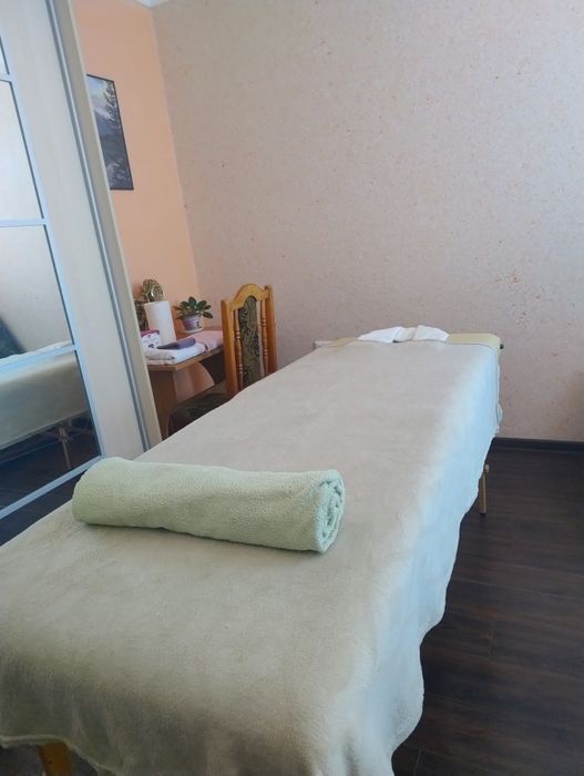 Масаж,мануальна терапія,реабілітація