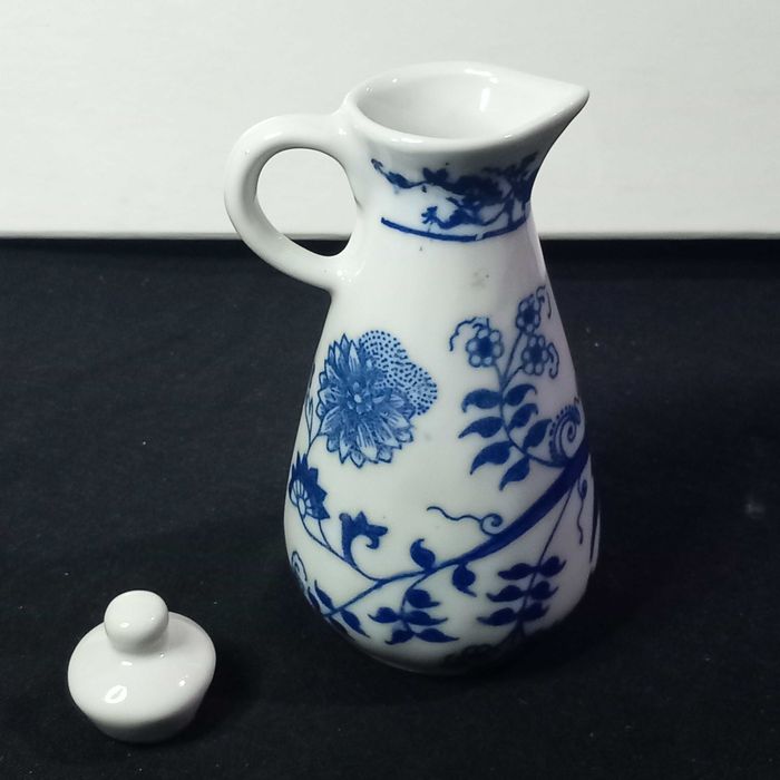 Bule em porcelana