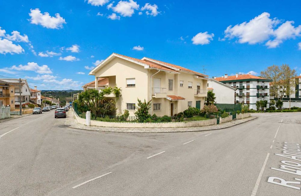 Moradia T4 na Cruz da Areia