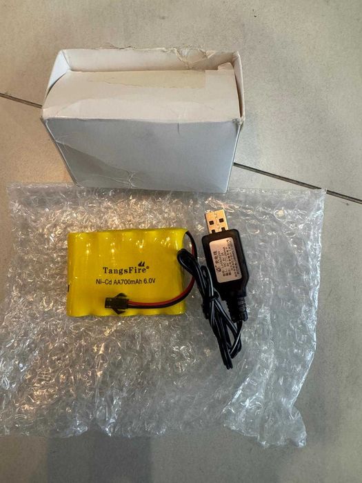 Pilhas AA Ni-Cd de 6V 700mAh com ficha SM 2P