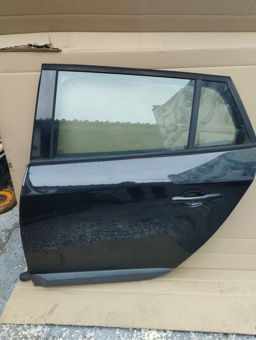 Porta tras traseira Esquerda Renault Megane 3 St/SW