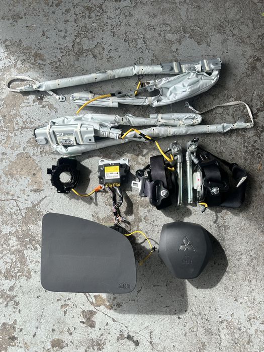 Mitsubishi Space Star kit airbags 2017