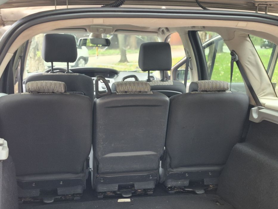 Продам Renault Grand Scenic