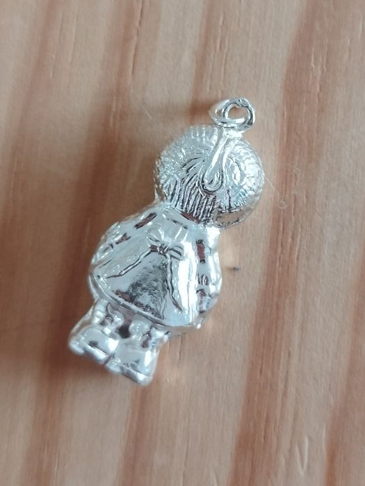Medalha menina em prata 925