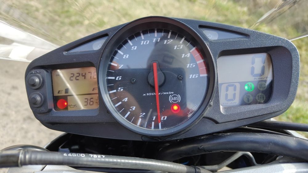 Suzuki GSR 600, ABS