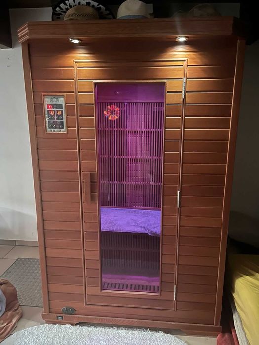 Sauna podczerwień INFRAROT infrared radio LED z DREWNA Szklana drzwi