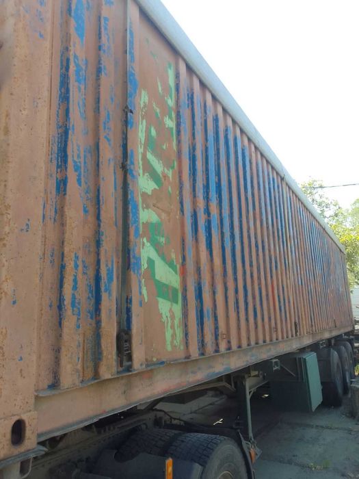 Продам прицеп,зерновоз!