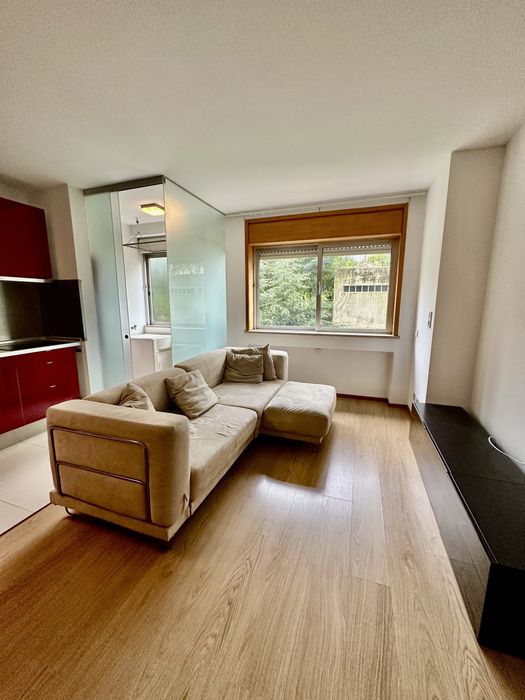 ARRENDA T1 avis Mobilado