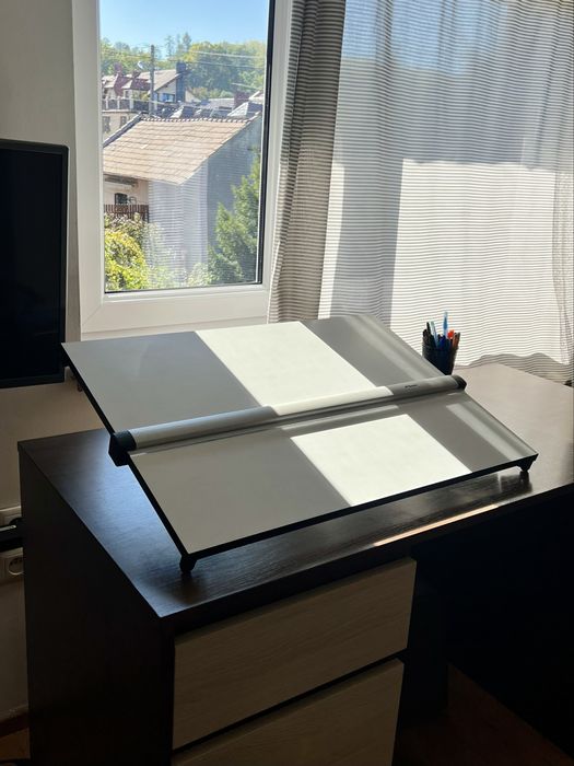 Deska kreślarska Leniar B2 50 × 70 cm z przykładnicą