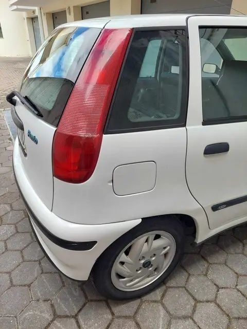 Vendo Fiat Punti 1 .2 Gasolina 1999 — photo 3